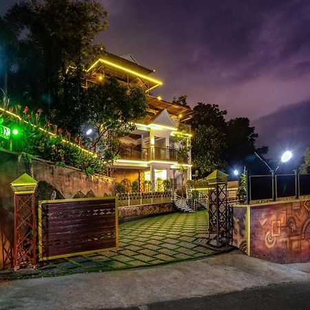 Anachal Star Emirates Luxury Resort And Spa, Munnar מראה חיצוני תמונה