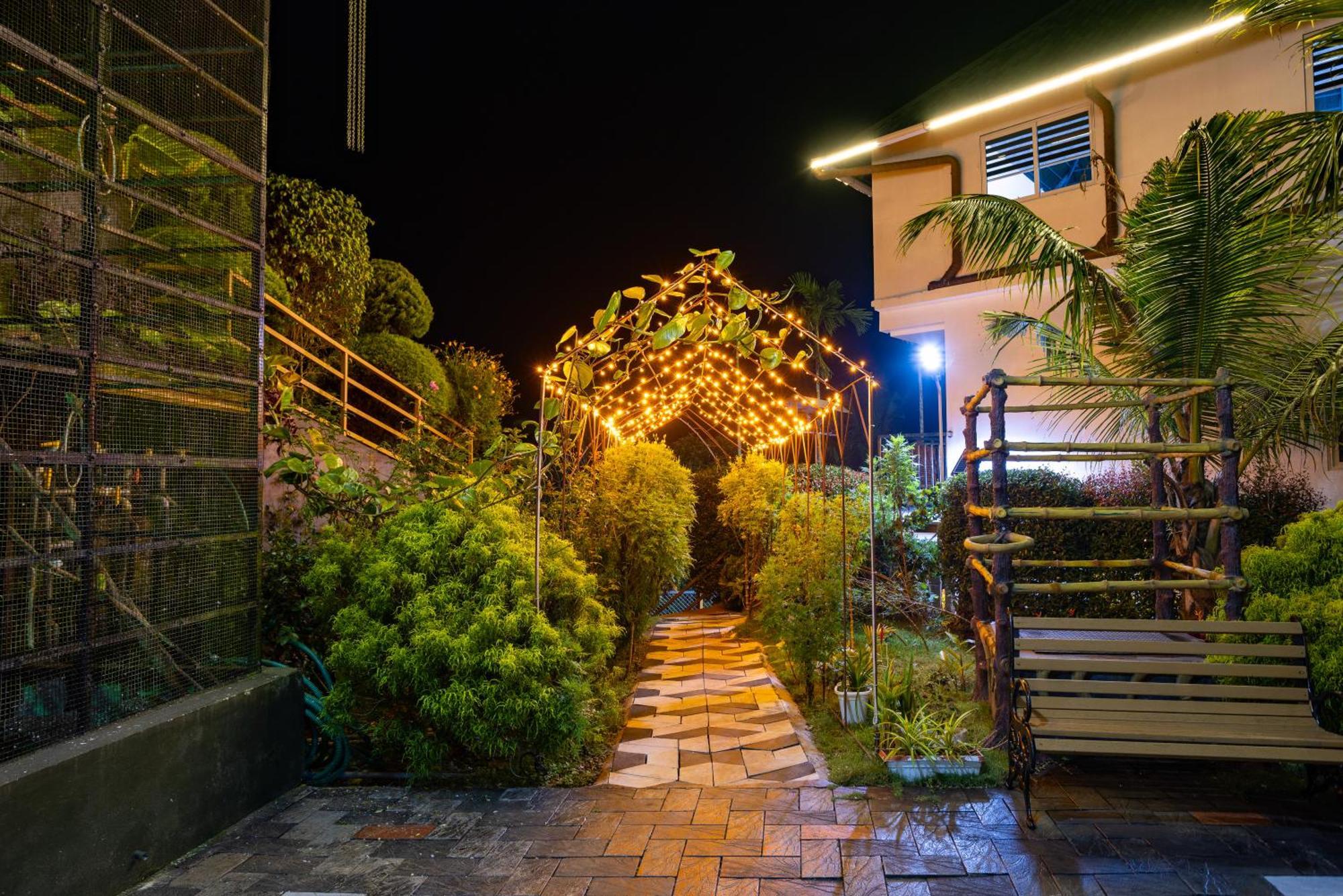Anachal Star Emirates Luxury Resort And Spa, Munnar מראה חיצוני תמונה