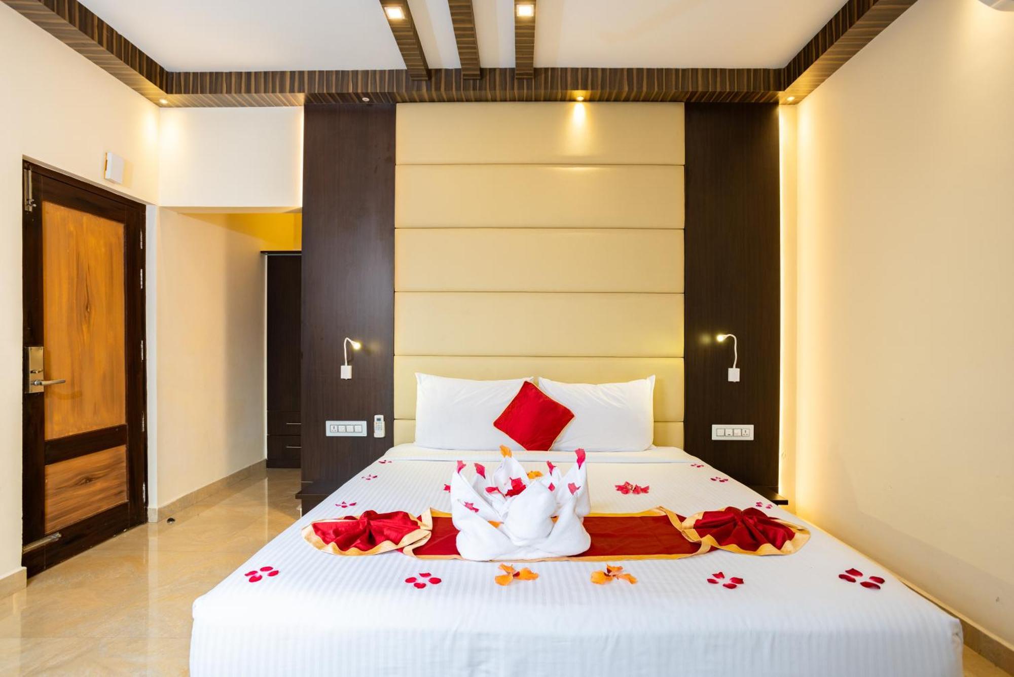 Anachal Star Emirates Luxury Resort And Spa, Munnar מראה חיצוני תמונה